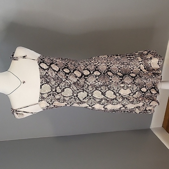 Express Tan & Black Snakeskin Print Lined Smocked Back Mini Sundress Size S - Picture 1 of 13
